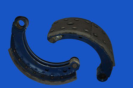 Колодка тормозная МАЗ 4370 "Зубренок" перед.