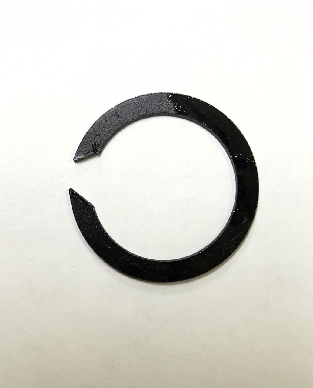 Кольцо стопорное под-ка первичного вала КПП-5