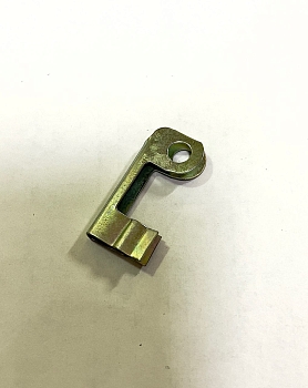 Зажим тяги выключения замка двери