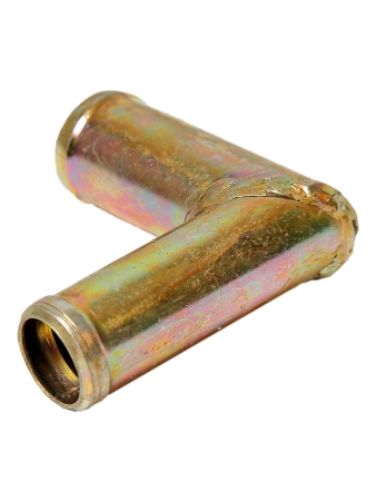 Переходник (угольник) 16мм/18мм металлический