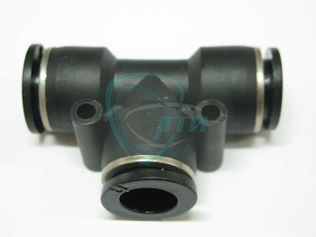 Фитинг трубки ПВХ 16 мм (тройник)