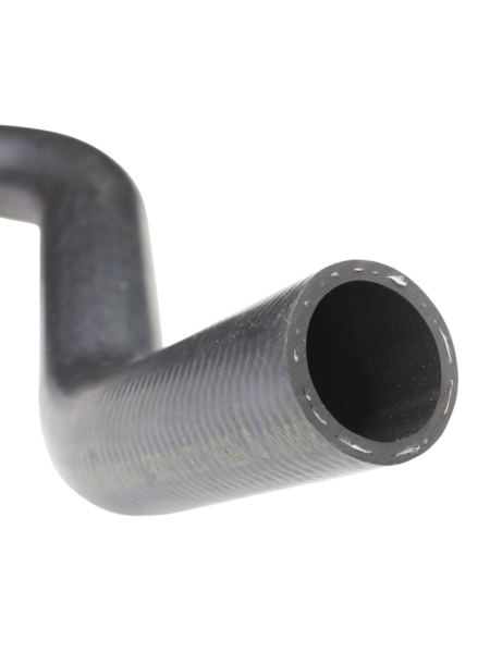 Патрубок радиатора отводящий RF-90, L=698, с двигателем ВАЗ P3M (11189 (1,6л 8кл)) БРТ