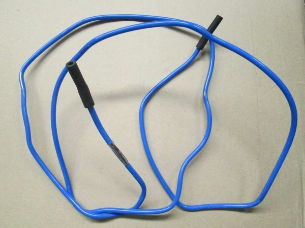 Трубка топл. полиамид. Г-ль Е2 (2965мм) дв.ЗМЗ паропровода средняя