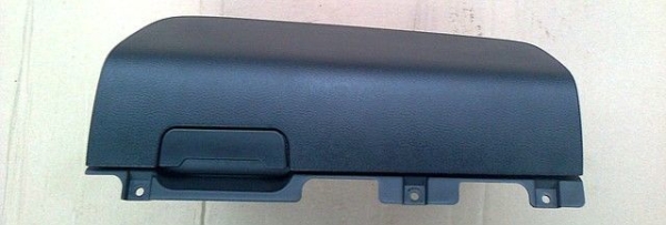 44 Крышка верхнего бокового ящика Газель Бизнес в сборе