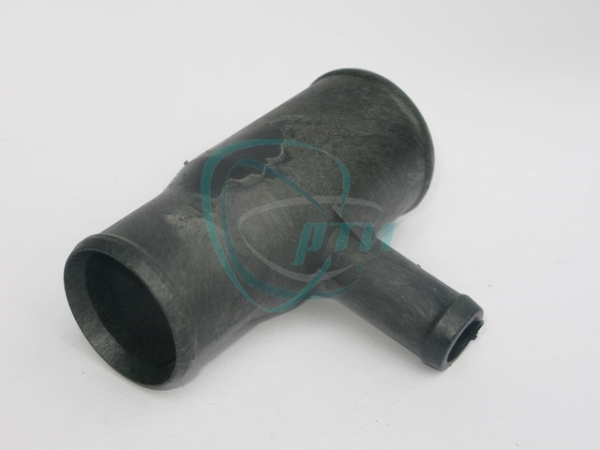 44 Патрубок радиатора пластмасс.(чайник) ГАЗель