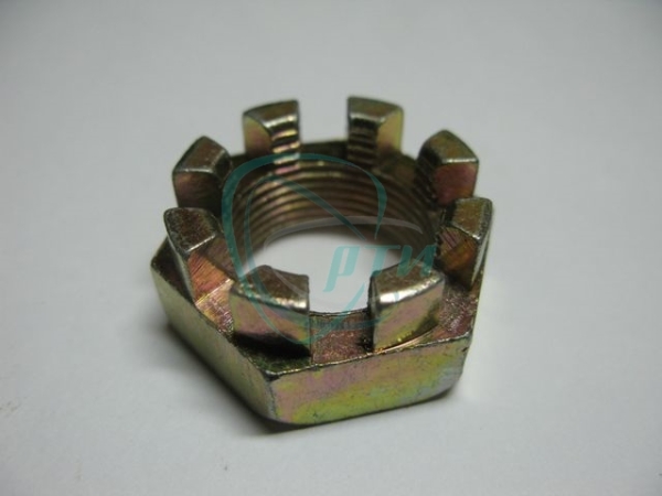 Гайка М24х1,5 ступицы Волга, ГАЗель (корон.)