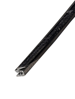 Уплотнитель опускного стекла (об. дверь) БРТ