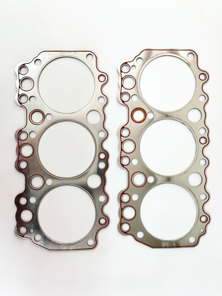 Прокладка головки блока Д-260 (на 3 цил. к-т из 2 шт.) с герметиком усилена (обложена) металлом  БЦМ