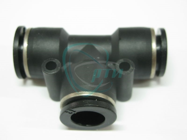 Фитинг трубки ПВХ 12 мм (тройник)