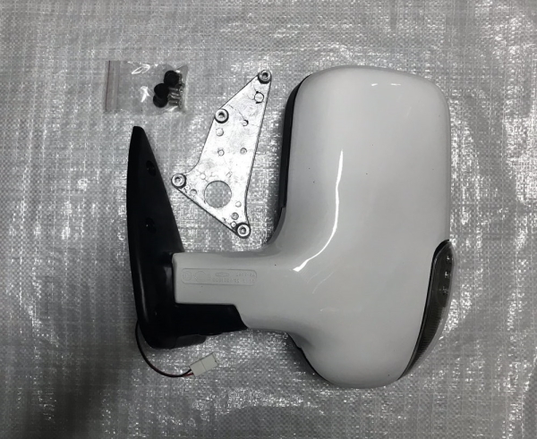 Зеркало заднего вида /Г-ль/Соб-ль/ руч. привод, повторитель (белое) левое