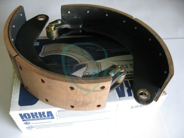 Колодка тормозная ПАЗ 3205, 32053 мост Канаш (накладка "ВАТИ") (инд.упак.) (комп. 2шт)