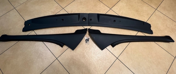 Панель стеклоочистителя + стойка лобового стекла + 5 заглушек ( комплект )