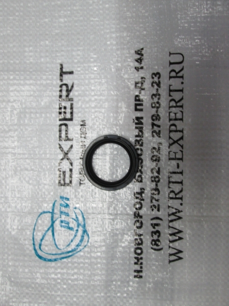 Сальник привода Renault правый
