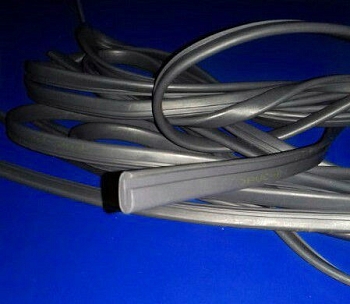 Уплотнитель водостоков Г-ль (3 шт)