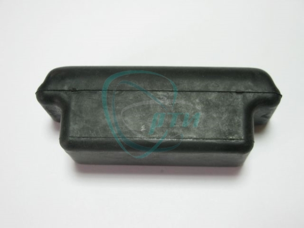 Опора рессоры (передней) нижняя