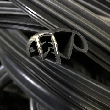 Уплотнитель проема двери ГАЗель NEXT ЦМФ сдвижной /6 м Уралэластотехника