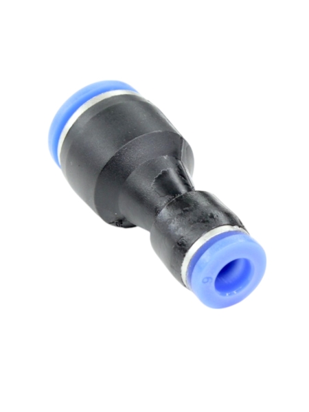 Фитинг переходник прямой пластиковый PG 06-10 MGF