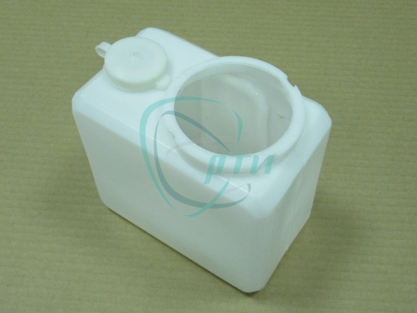 44 Бачок омывателя ВАЗ, УАЗ, ГАЗ (без моторчика) 2л. старого образца