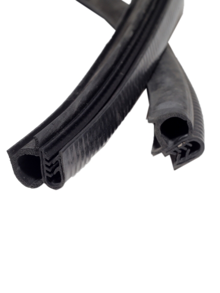 Уплотнитель капота Вал-й (внутренний) Уралэластотехника