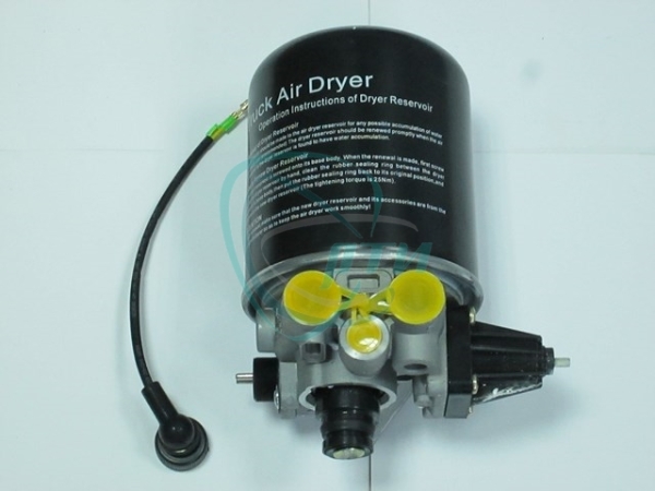 яяОсушитель воздуха 24V ( без поводка ) МАЗ, КАМАЗ, MAN, IVECO, DAF