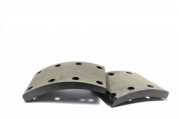 Накладка тормозная ТИИР-461 (оригинал)