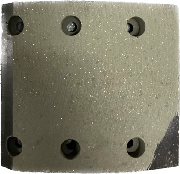 Накладка тормозная КАМАЗ с 2013г . сверл. (б/асб)