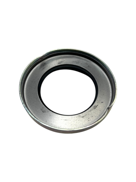 44 Сальник ступицы (перед.) 70х92 "Валдай" в мет.обойме