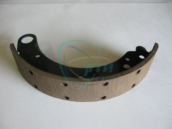 Колодка тормозная УАЗ зад. (накладка "БзАТИ")