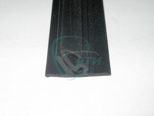 Уплотнитель стекла 2109, 2115 (опускного) комплект (54Р) БРТ