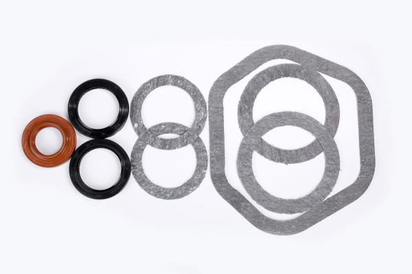 Р/к моста (заднего) УАЗ Хантер, Патриот прокладки с сальниками ФАРЕР