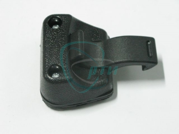 44 Защёлка замка подвижного стекла в сб. с корпусом