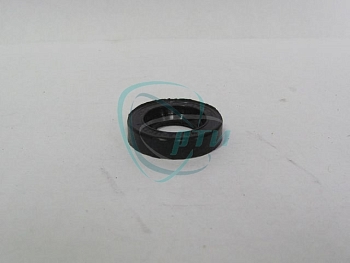 Сальник водяного насоса в сб. 1,2-17х32